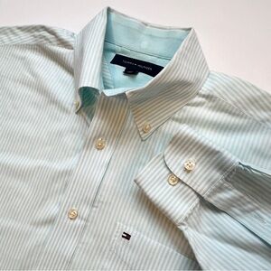 Tommy Hilfiger Men's Dress Shirt Blue Striped Button Down Small 15.5